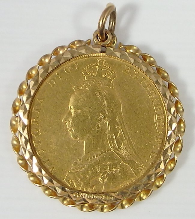 22ct Solid gold British Victorian full sovereign pendant dated 1890
